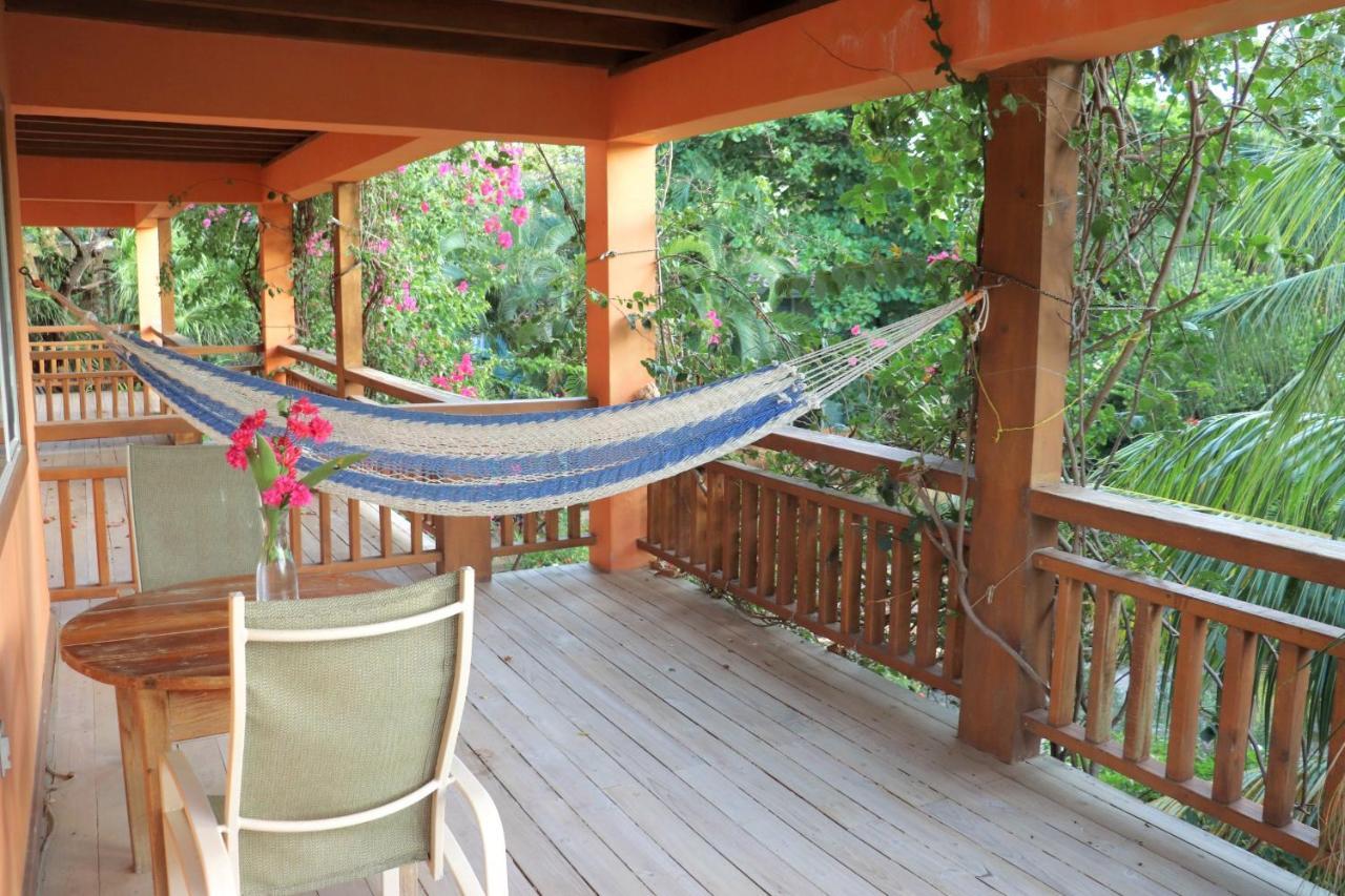 Hotel Posada Seremein Roatan West Bay Exterior foto
