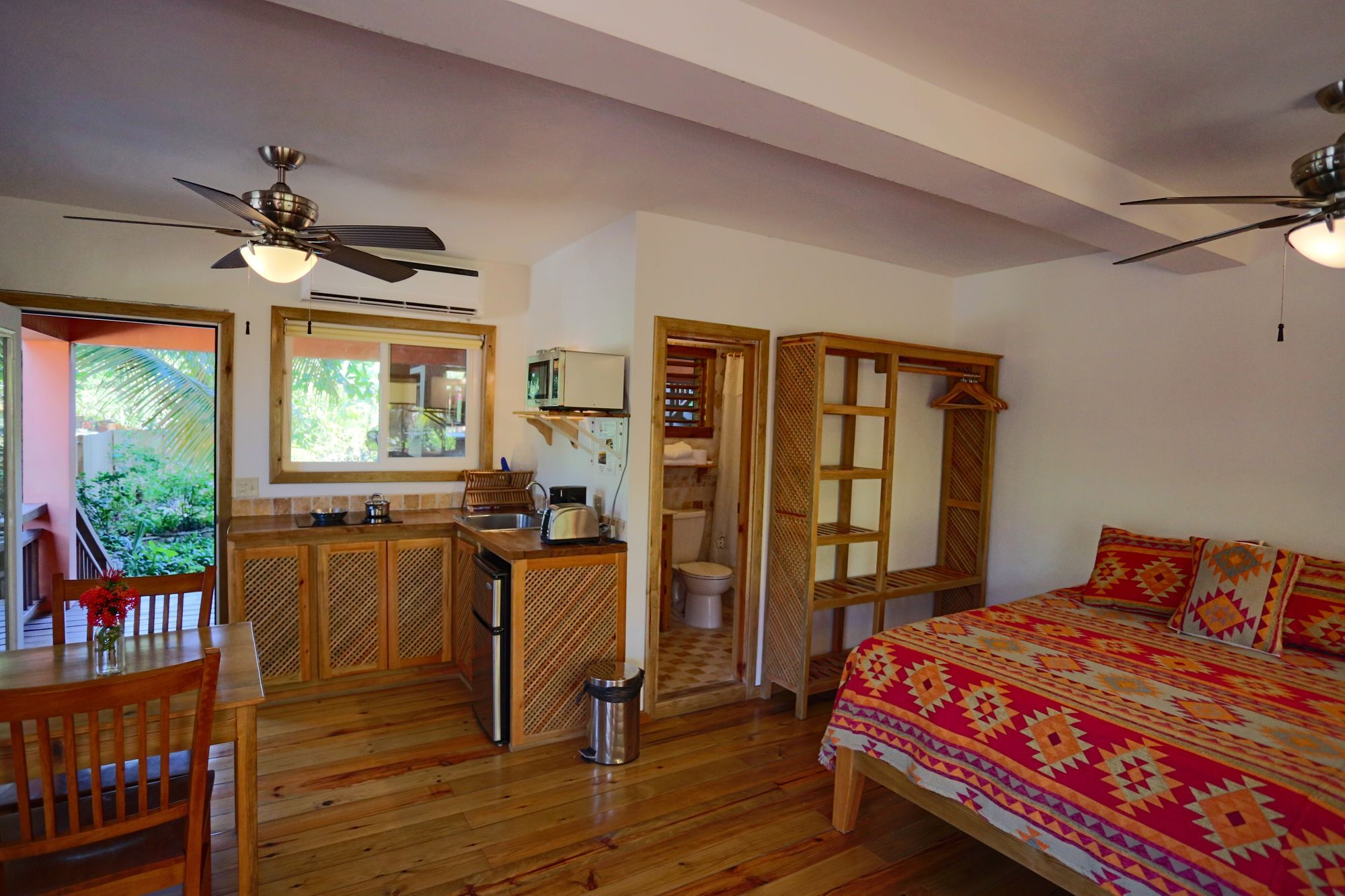 Hotel Posada Seremein Roatan West Bay Exterior foto